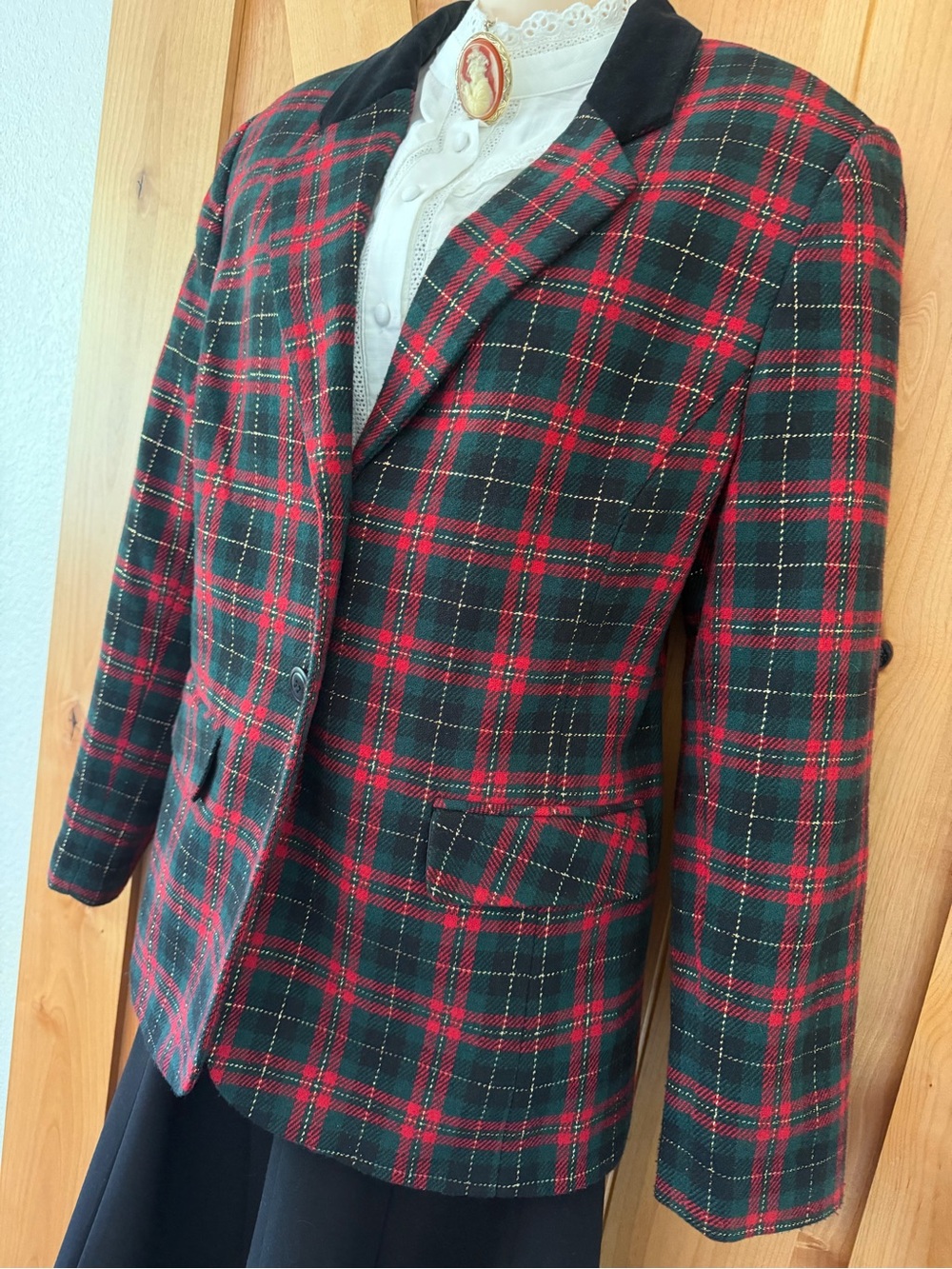 Vintage 90s Tartan Plaid Wool Blazer Red Green Holiday Preppy Equestrian 12 - Picture 4 of 12